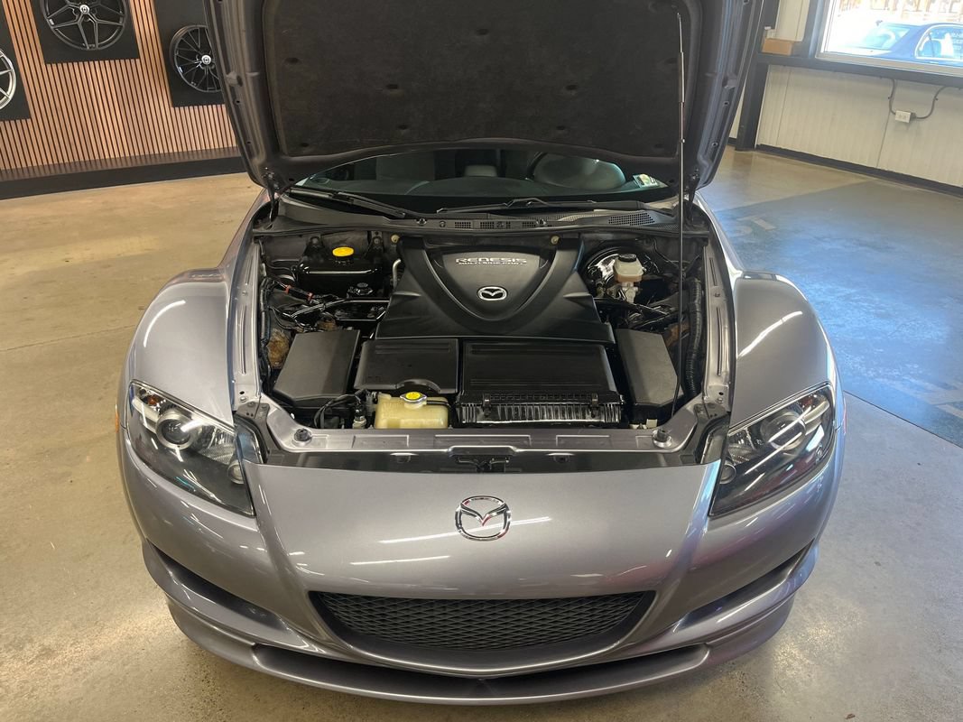 Used 2004 MAZDA RX-8 w/ MT Sport Pkg RWD image 50