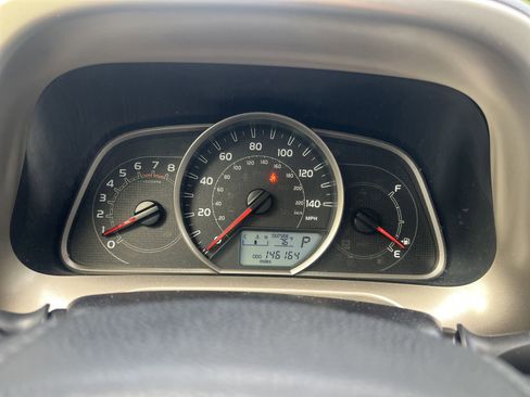 Used 2013 Toyota RAV4 LE AWD/4WD image 11
