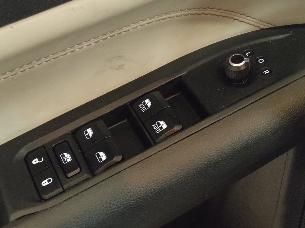Used 2022 Jeep Compass Limited AWD/4WD image 27
