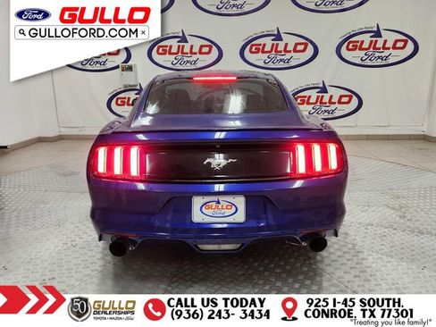 Used 2016 Ford Mustang Coupe image 6