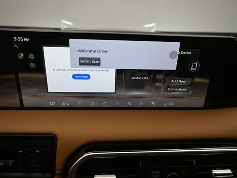 New 2025 Nissan Armada Platinum Reserve image 15