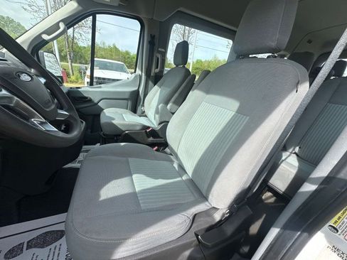 Used 2019 Ford Transit 350 XLT image 9