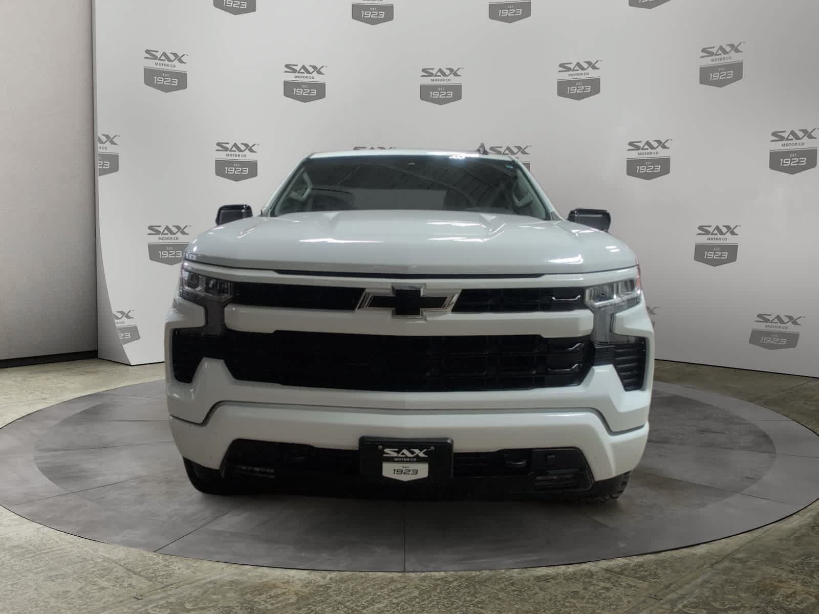 Used 2024 Chevrolet Silverado 1500 RST AWD/4WD image 8