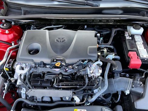 Used 2023 Toyota Camry XSE FWD image 32