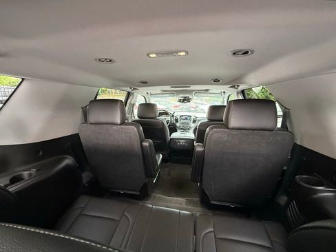 Used 2018 Chevrolet Tahoe LT AWD/4WD image 9