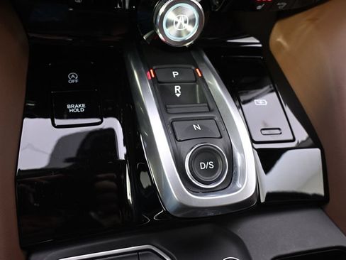 Used 2023 Acura MDX SH-AWD w/ Technology Package image 32