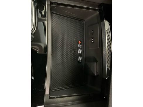 New 2025 Buick Envision Sport Touring image 31