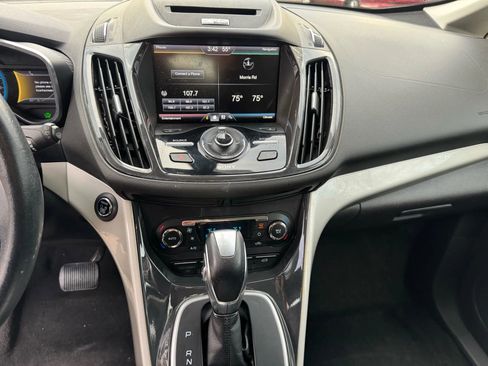 Used 2013 Ford C-MAX SEL FWD image 16