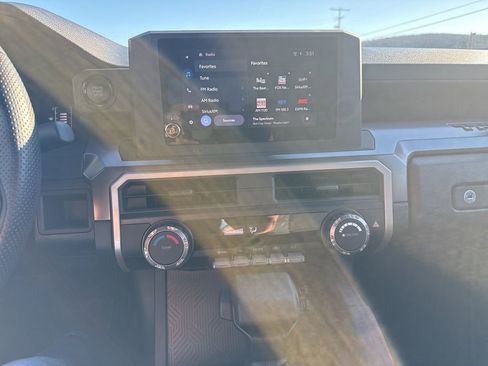 Used 2025 Toyota Tacoma SR5 image 16