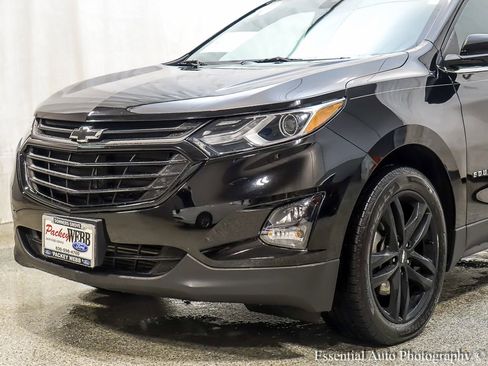 Used 2020 Chevrolet Equinox LT w/ Midnight Edition image 4