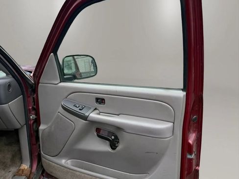 Used 2003 Chevrolet Tahoe LS AWD/4WD image 21