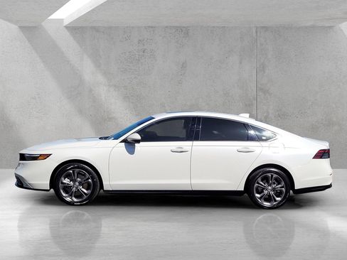 Used 2023 Honda Accord EX-L image 7