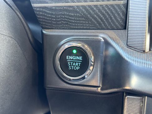 Used 2022 Ford F150 Platinum w/ Equipment Group 701A High image 30