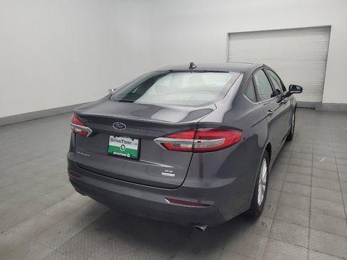 Used 2020 Ford Fusion SE FWD image 9