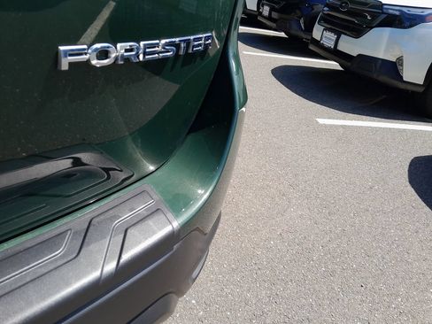 Used 2023 Subaru Forester AWD/4WD image 41