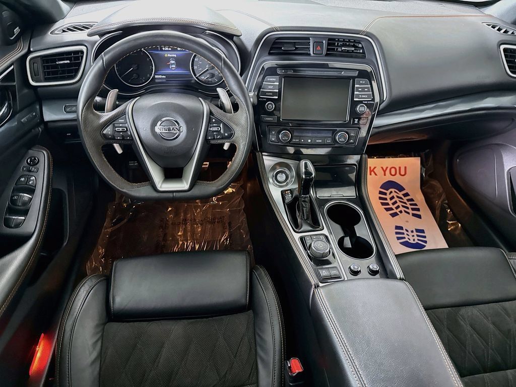 Certified 2022 Nissan Maxima SR w/ Sport Mat Group FWD image 4