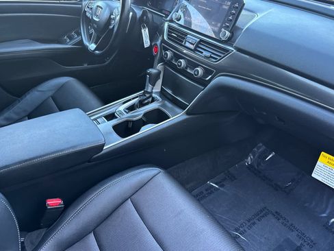 Used 2020 Honda Accord Sport image 15