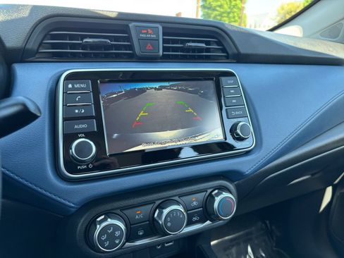 Used 2025 Nissan Versa SV FWD image 24