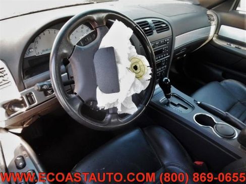 Used 2002 Ford Thunderbird Deluxe image 9