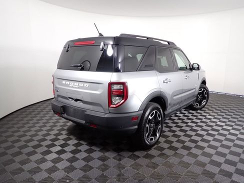 Used 2021 Ford Bronco Sport Outer Banks w/ Outer Banks Package (96D) image 16