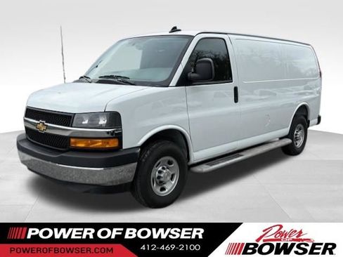 Used 2025 Chevrolet Express 2500 w/ Driver Convenience Package RWD image 1