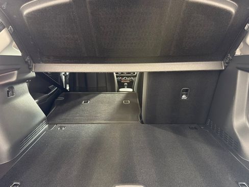 Used 2018 Hyundai Kona SE FWD image 14