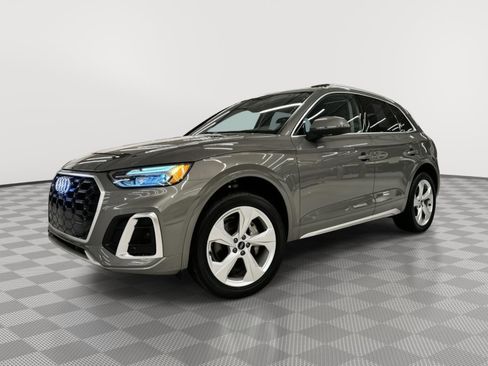 Certified 2025 Audi Q5 2.0T Premium Plus w/ Premium Plus Package image 1