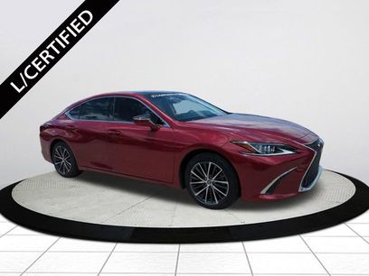 Certified 2022 Lexus ES 350 w/ Premium Package