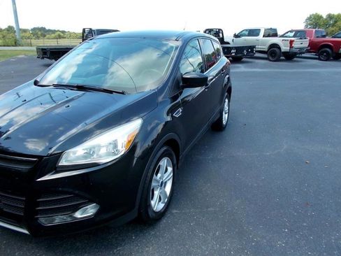 Used 2015 Ford Escape SE image 8