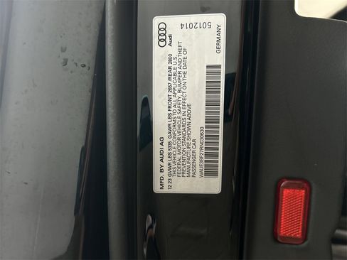 Used 2024 Audi A6 Premium Plus image 51