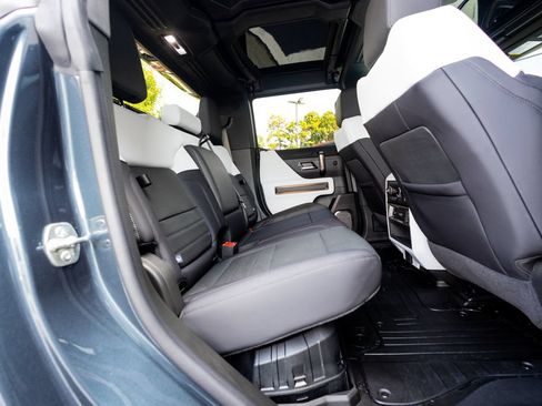 Used 2025 GMC Hummer EV 3X AWD/4WD image 63