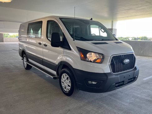 Used 2025 Ford Transit 250 Low Roof w/ Exterior Upgrade Package RWD image 11