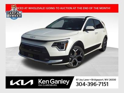 Used 2023 Kia Niro SX Touring