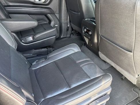 Used 2022 Chevrolet Tahoe RST w/ Luxury Package image 36