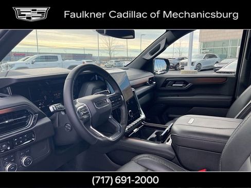 Used 2025 GMC Yukon Denali image 21