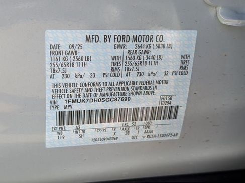 New 2025 Ford Explorer Active w/ Active Comfort Package image 29