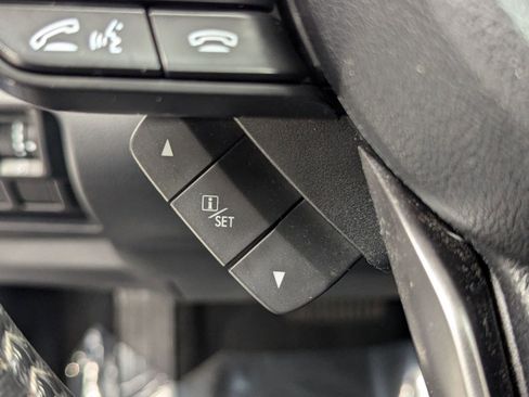 Used 2020 Subaru Forester Premium image 23