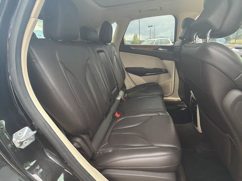 Used 2015 Lincoln MKC AWD w/ Equipment Group 102A Reserve image 27