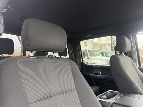 Used 2017 Ford F150 XLT w/ Equipment Group 302A Luxury image 20