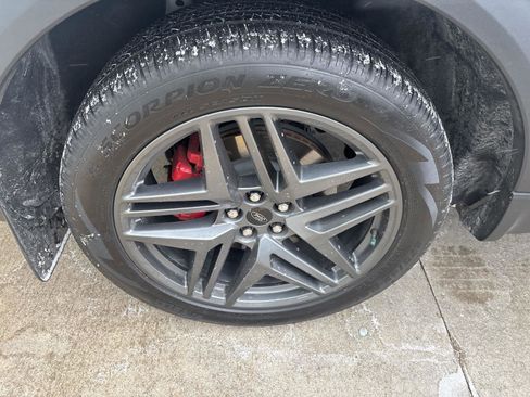 Used 2025 Ford Explorer ST w/ Sun And Sound Package image 46