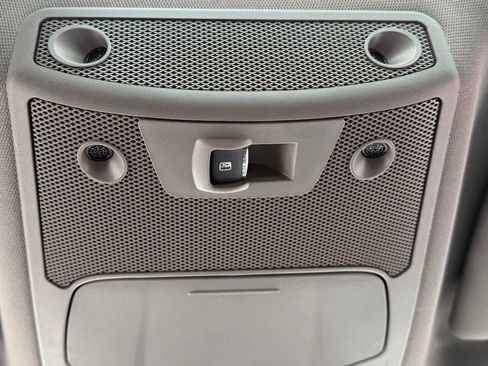 Used 2017 Ford F250 Lariat w/ Chrome Package image 19