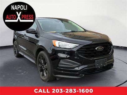 Used 2022 Ford Edge SE w/ Black Appearance Package