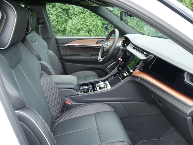 New 2027 Jeep Grand Cherokee Summit AWD/4WD image 21