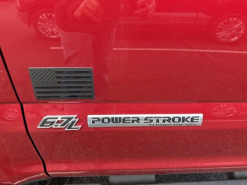 Used 2022 Ford F250 Lariat w/ Black Appearance Package image 12