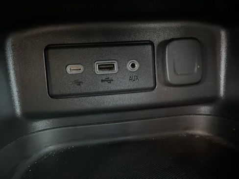 Used 2024 Chevrolet Equinox LT image 26