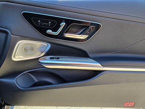 New 2026 Mercedes-Benz CLE 300 4MATIC Cabriolet image 32