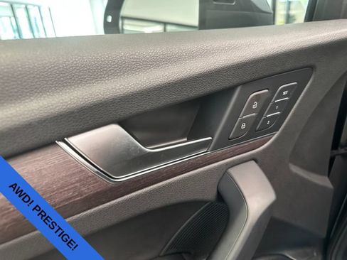 Used 2021 Audi Q5 Prestige w/ Prestige Package AWD/4WD image 12