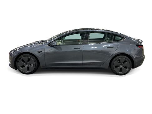 Certified 2022 Tesla Model 3 Long Range AWD/4WD image 3