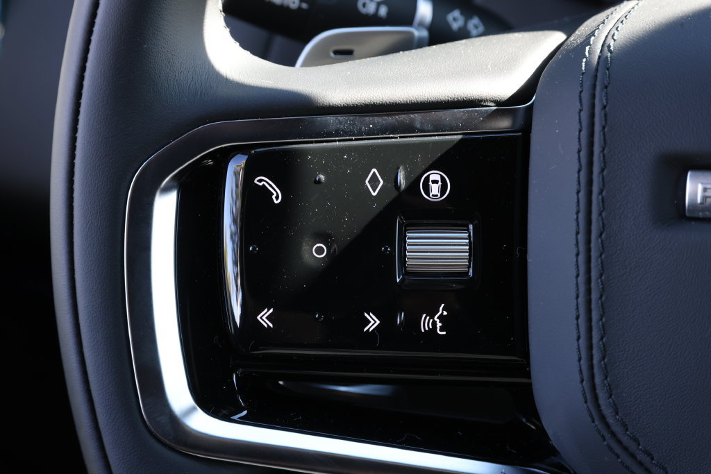 New 2027 Land Rover Range Rover Sport SE AWD/4WD image 17