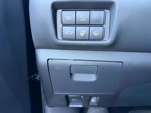 Used 2020 Toyota Highlander Platinum image 37